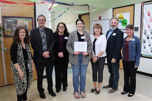 Springfield Scholars Volunteer At Eden Village