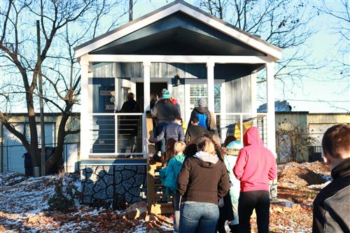 Springfield Scholars Volunteer At Eden Village