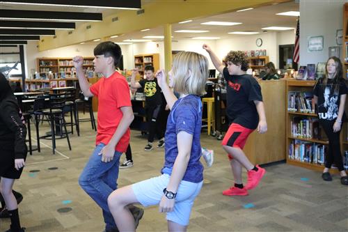 Reed Academy World Dance class introduces every sixth-grader to dance instruction